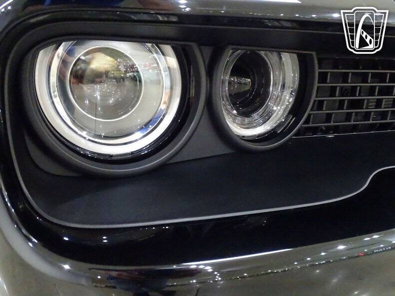 2015 Dodge Challenger SRT Hellcat