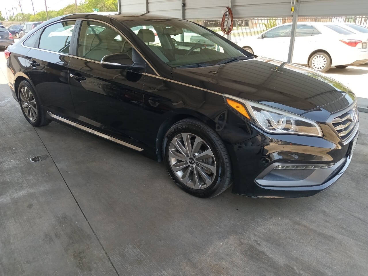 2016 Hyundai SONATA for sale at Auto Haus Imports in Grand Prairie, TX