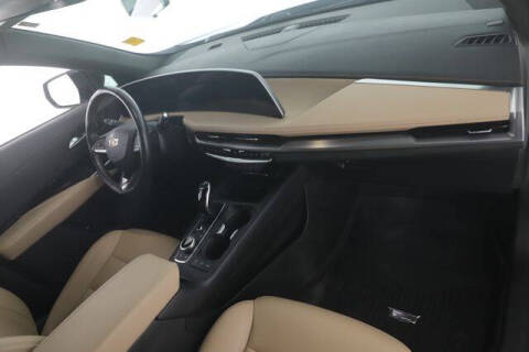 2024 Cadillac XT4 Luxury