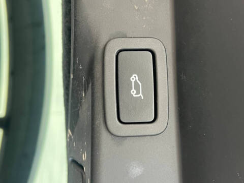 2020 Land Rover Range Rover Sport SE