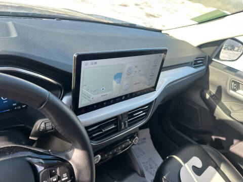 2024 Ford Escape Platinum