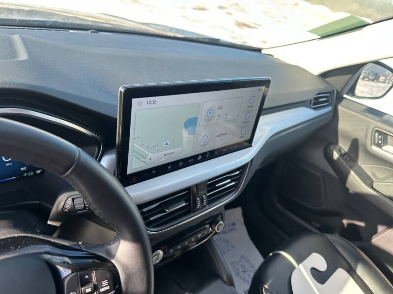 2024 Ford Escape Platinum