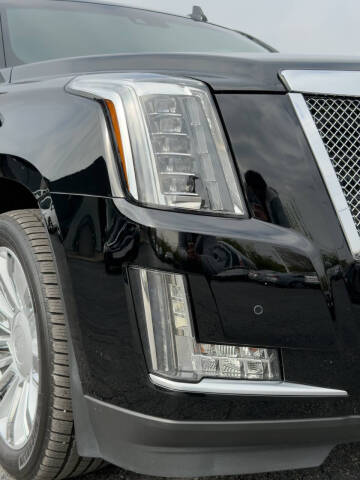 2016 Cadillac Escalade Platinum