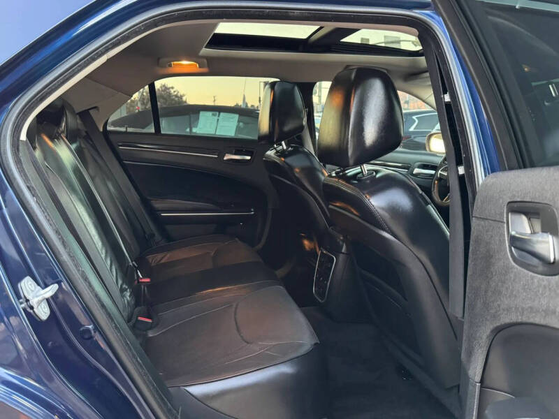 2015 Chrysler 300 C
