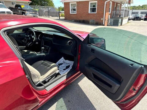 2014 Ford Mustang V6