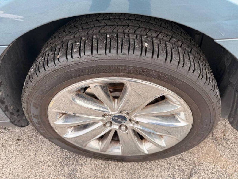 2010 Ford Taurus Limited
