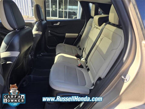 2020 Ford Escape Hybrid Titanium