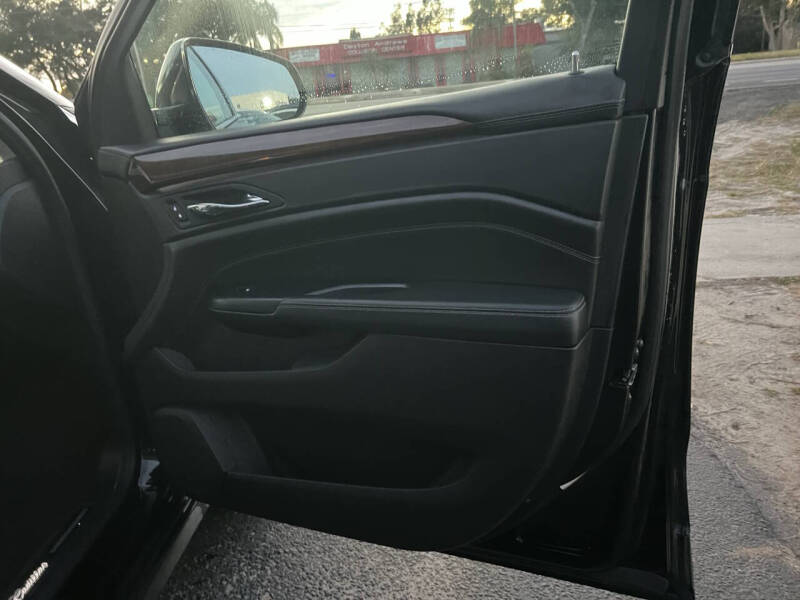 2013 Cadillac SRX Luxury Collection