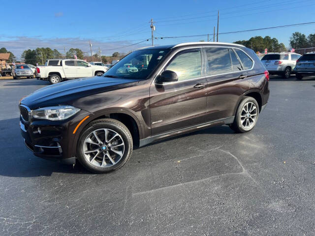 2017 BMW X5 sDrive35i photo 2