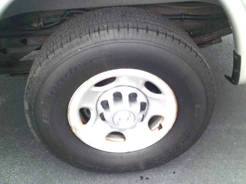 2017 Chevrolet Express 2500