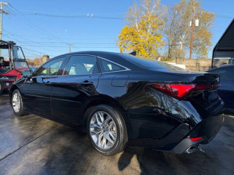 2019 Toyota Avalon XLE