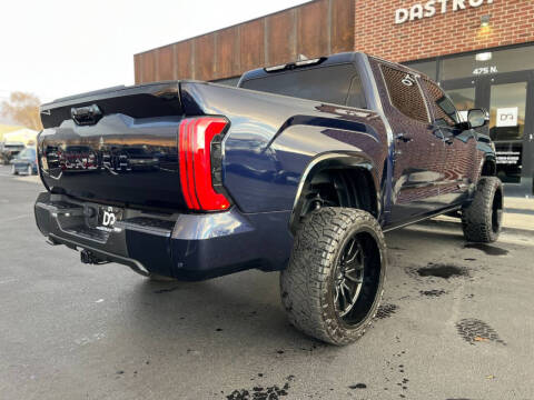 2024 Toyota Tundra Platinum