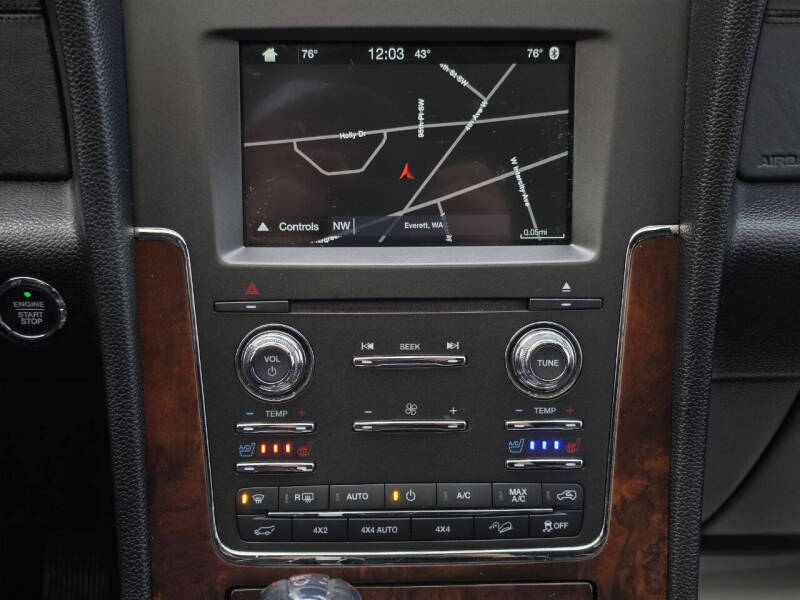 2016 Lincoln Navigator Select