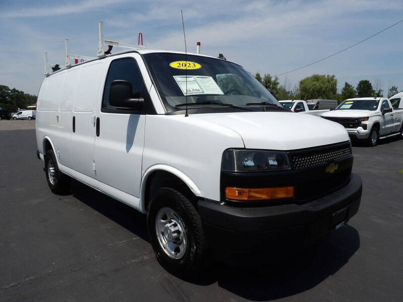 2023 Chevrolet Express 3500