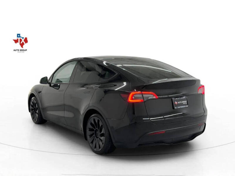 2024 Tesla Model Y Long Range