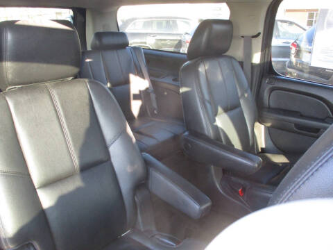 2012 Chevrolet Suburban LT