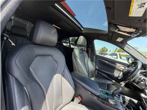2018 BMW 5 Series 540i