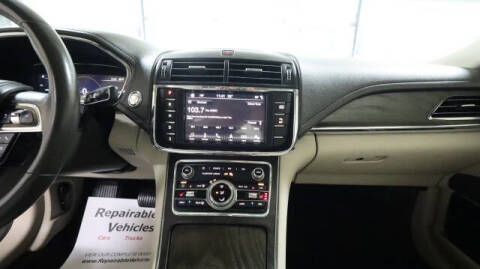 2018 Lincoln Continental Select