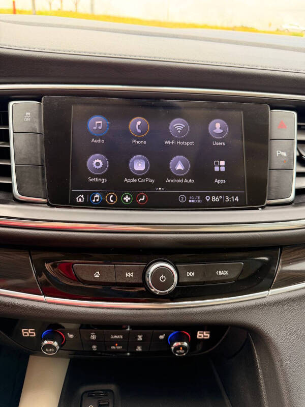 2020 Buick Enclave Essence