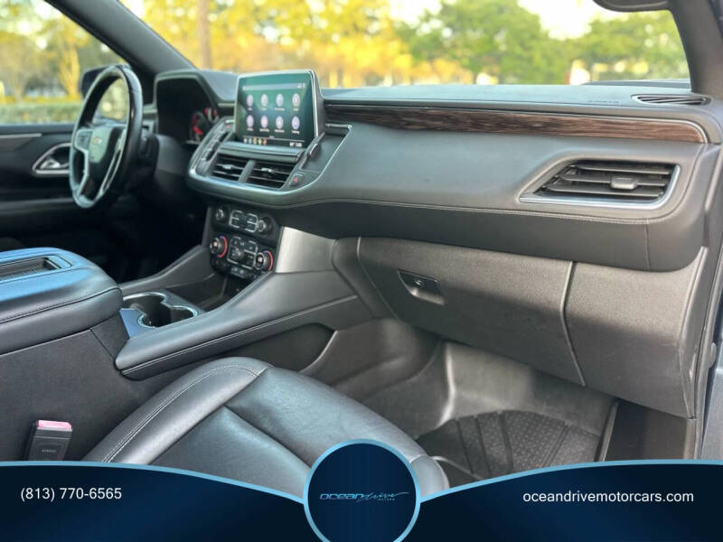 2021 Chevrolet Suburban LT