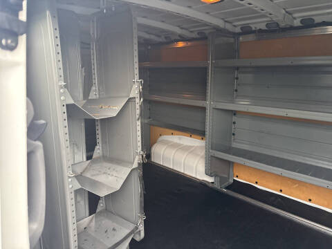 2019 Nissan NV 2500 HD SV