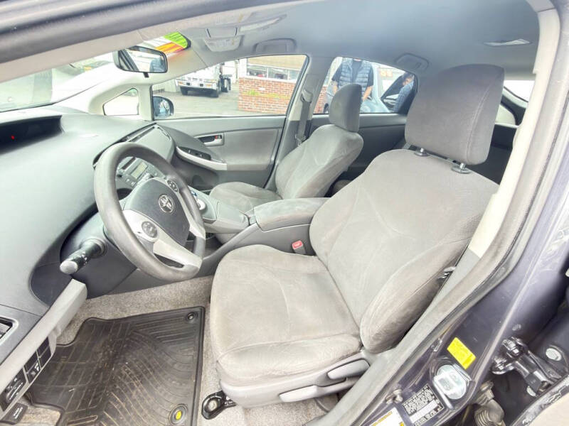 2010 Toyota Prius I