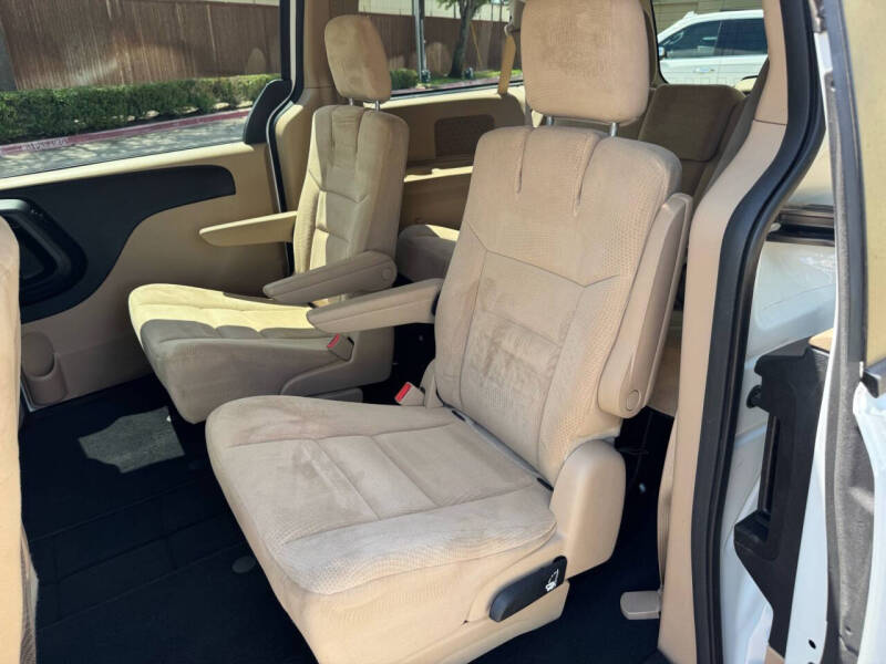 2014 Dodge Grand Caravan SE