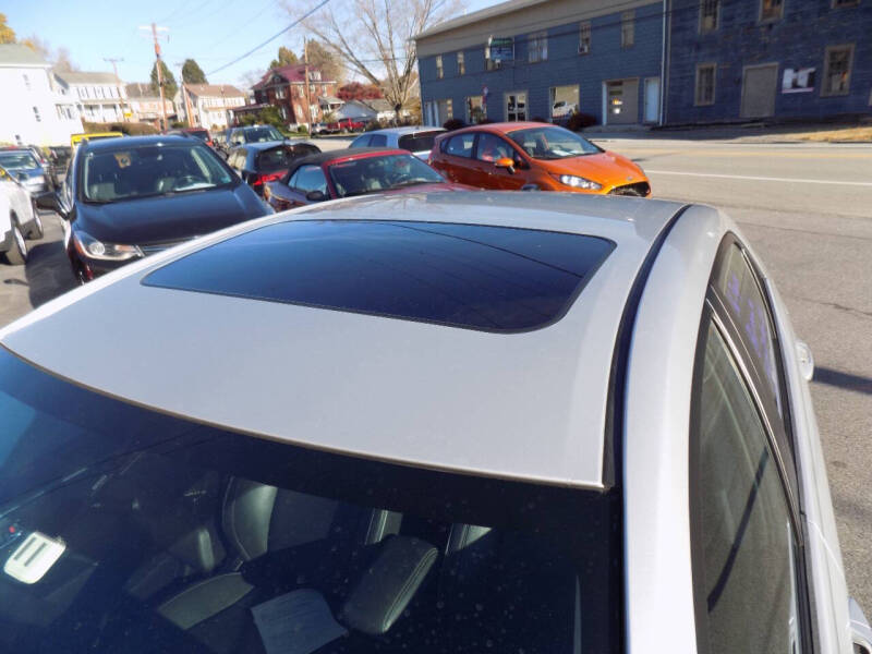 2016 Toyota Corolla LE Premium