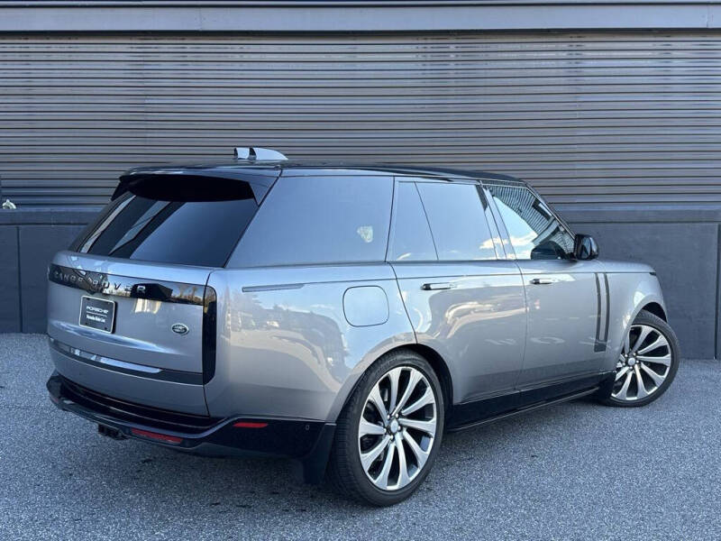 2023 Land Rover Range Rover P530 SE