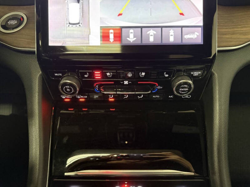 2022 Jeep Grand Cherokee Summit