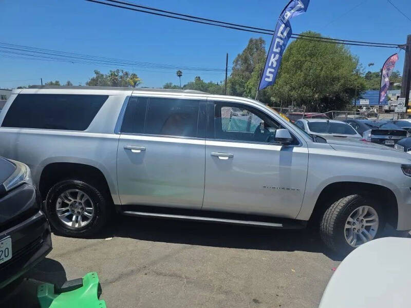 2017 Chevrolet Suburban LS