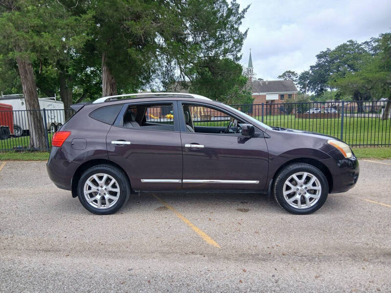 2012 Nissan Rogue SV w/SL Package