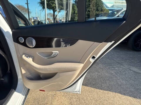 2017 Mercedes-Benz C-Class