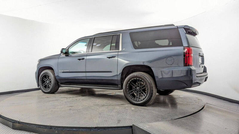 2020 Chevrolet Suburban LT