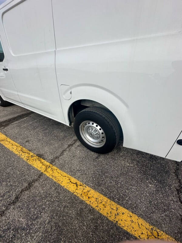 2017 Nissan NV 1500 S