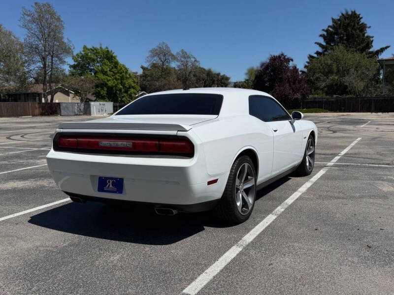 2014 Dodge Challenger R/T