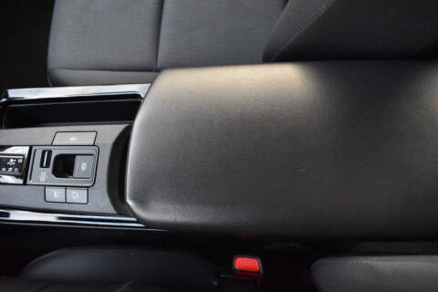 2023 Toyota Prius LE