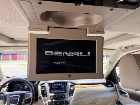 2017 GMC Yukon Denali