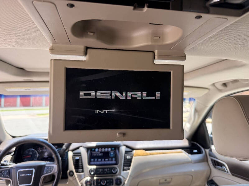 2017 GMC Yukon Denali