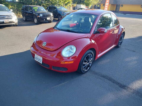 2010 Volkswagen New Beetle