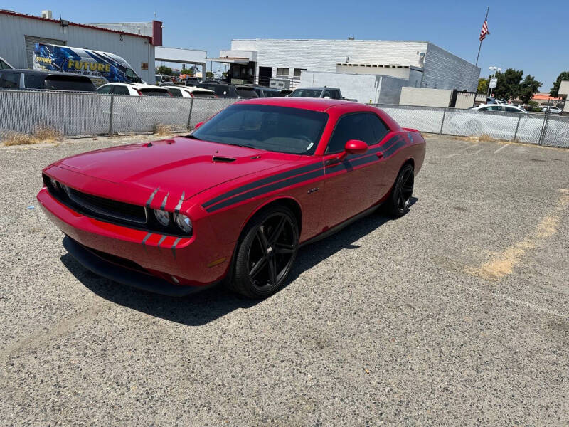 2012 Dodge Challenger R/T Plus