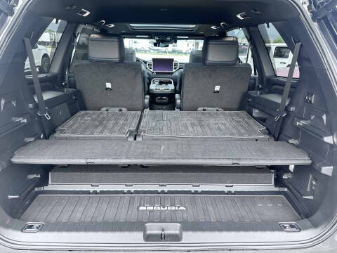 2024 Toyota Sequoia Platinum