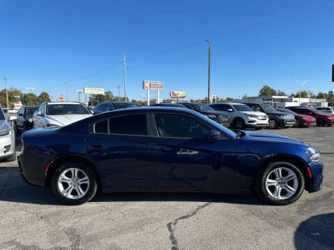 2016 Dodge Charger SE