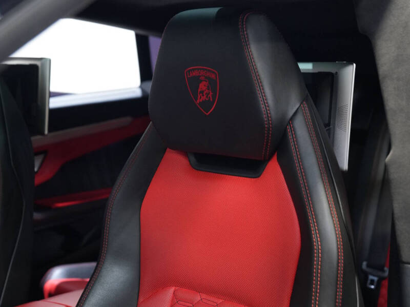 2019 Lamborghini Urus