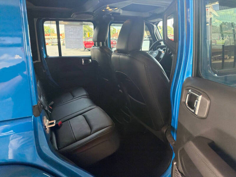 2023 Jeep Wrangler Sahara Altitude