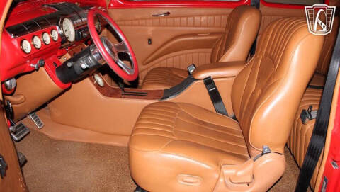 1948 Ford Deluxe