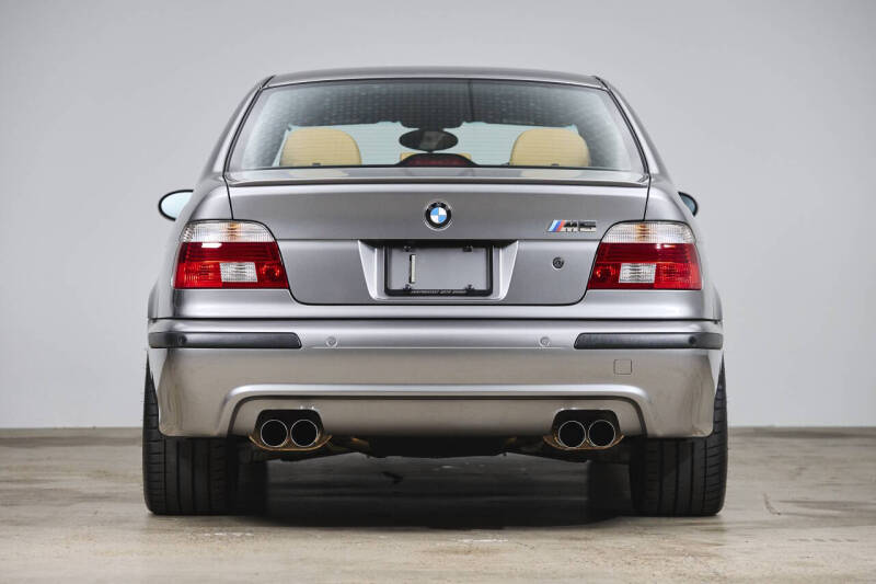 2003 BMW M5