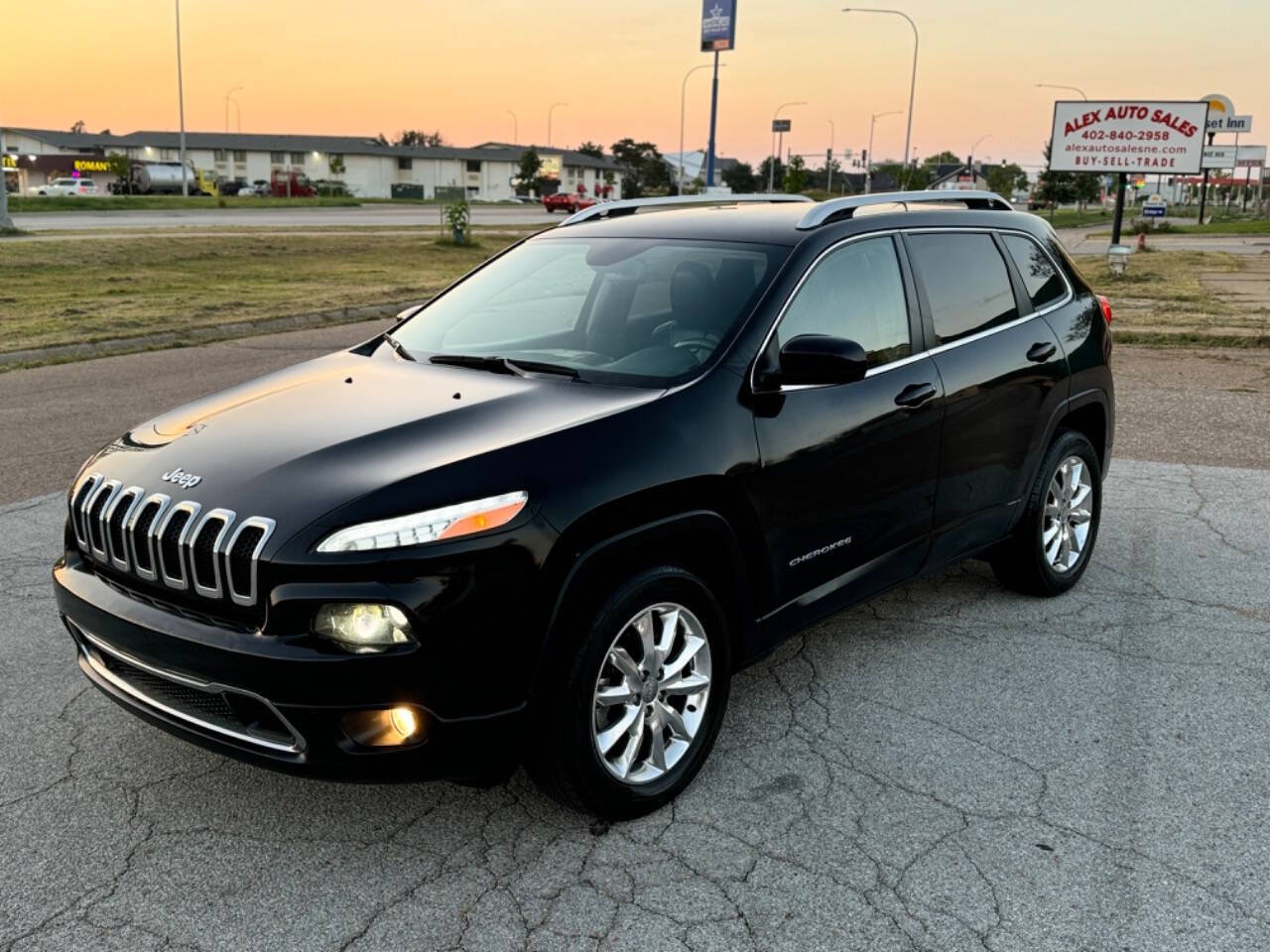 2017 Jeep Cherokee for sale at Alex Auto Sales LLC in Lincoln, NE