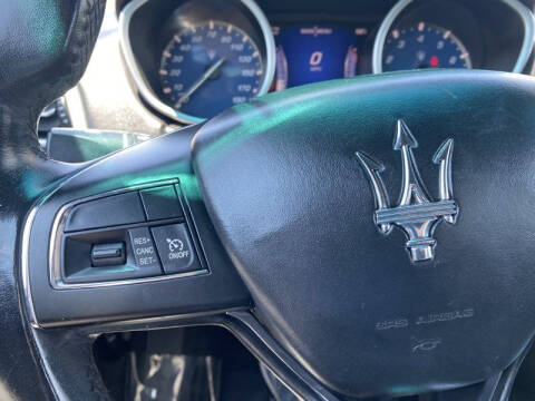 2016 Maserati Ghibli