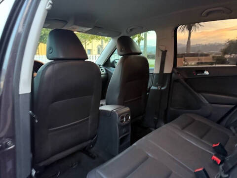 2016 Volkswagen Tiguan 2.0T SE